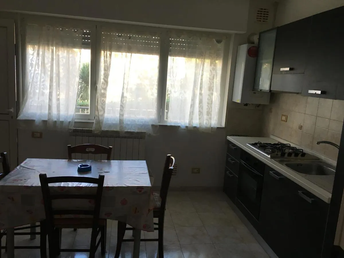 Apartament Monolocale Via Nervia Ventimiglia Włochy