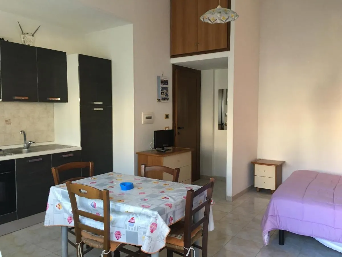 Apartament Monolocale Via Nervia Ventimiglia 0*,  Włochy